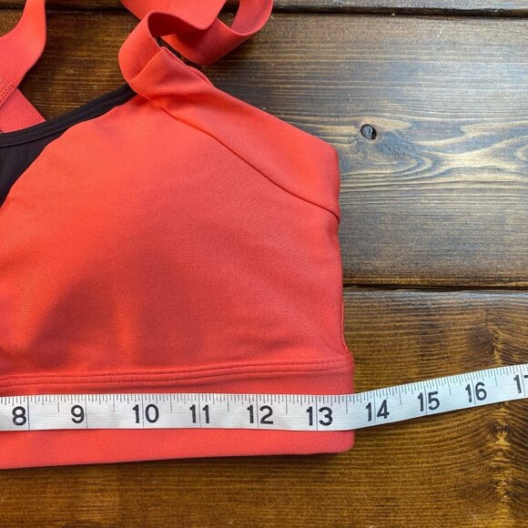 Under Armour Fitted women’s Sports Bra size Medium Pink Black - Picture 6 of 9